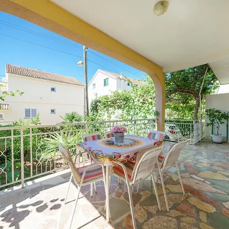 Apartments Ivka Vodice Exterior photo