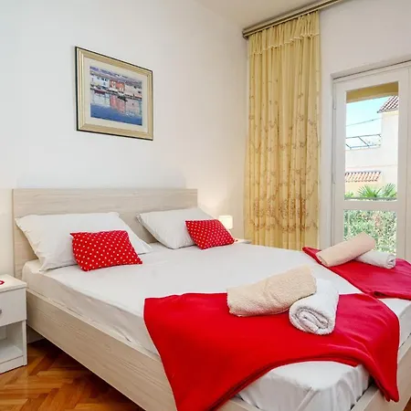 Apartments Ivka Vodice Exterior photo