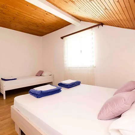 Apartments Ivka Vodice Exterior photo