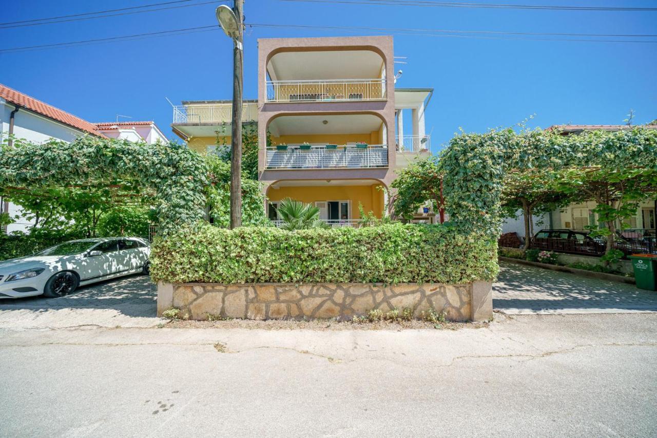 Apartment Ivka *