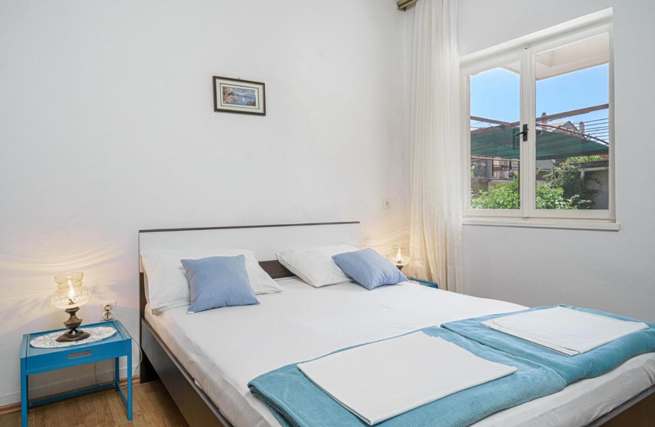 Apartment Ivka *