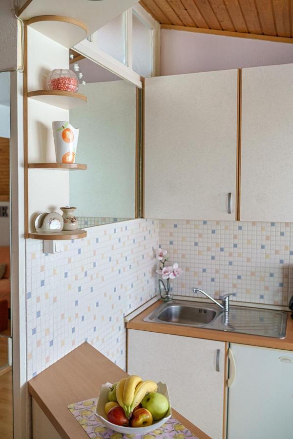 Ivka Apartment