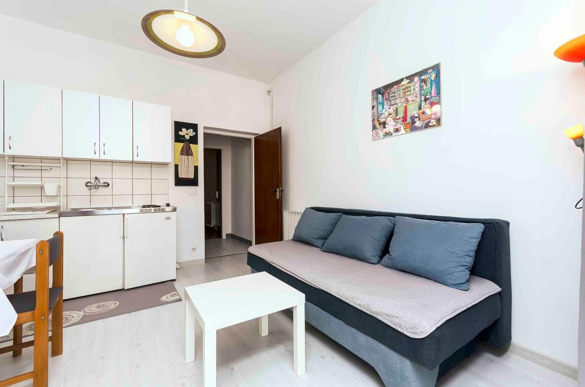 Ivka Apartment