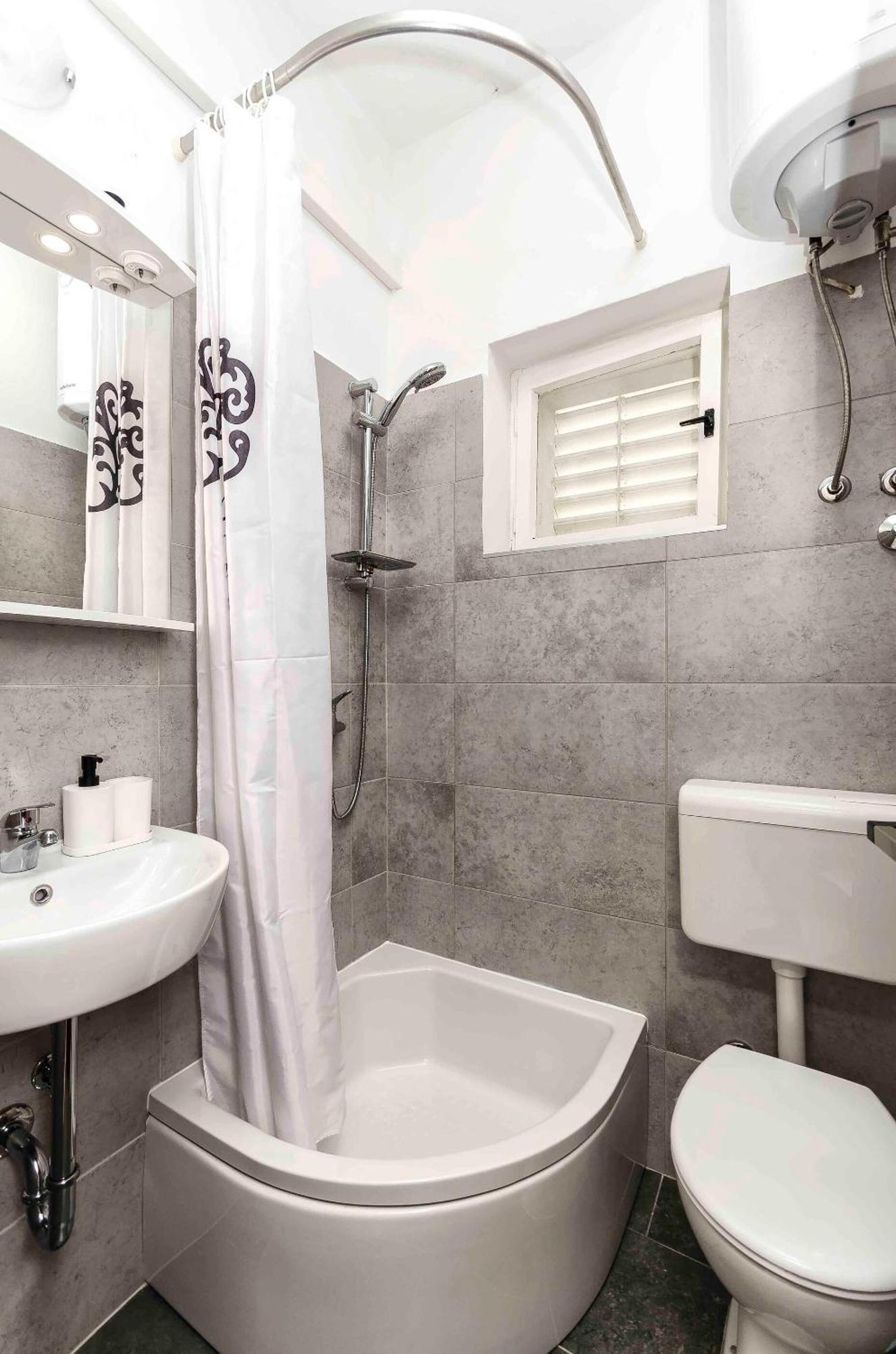Ivka Apartment