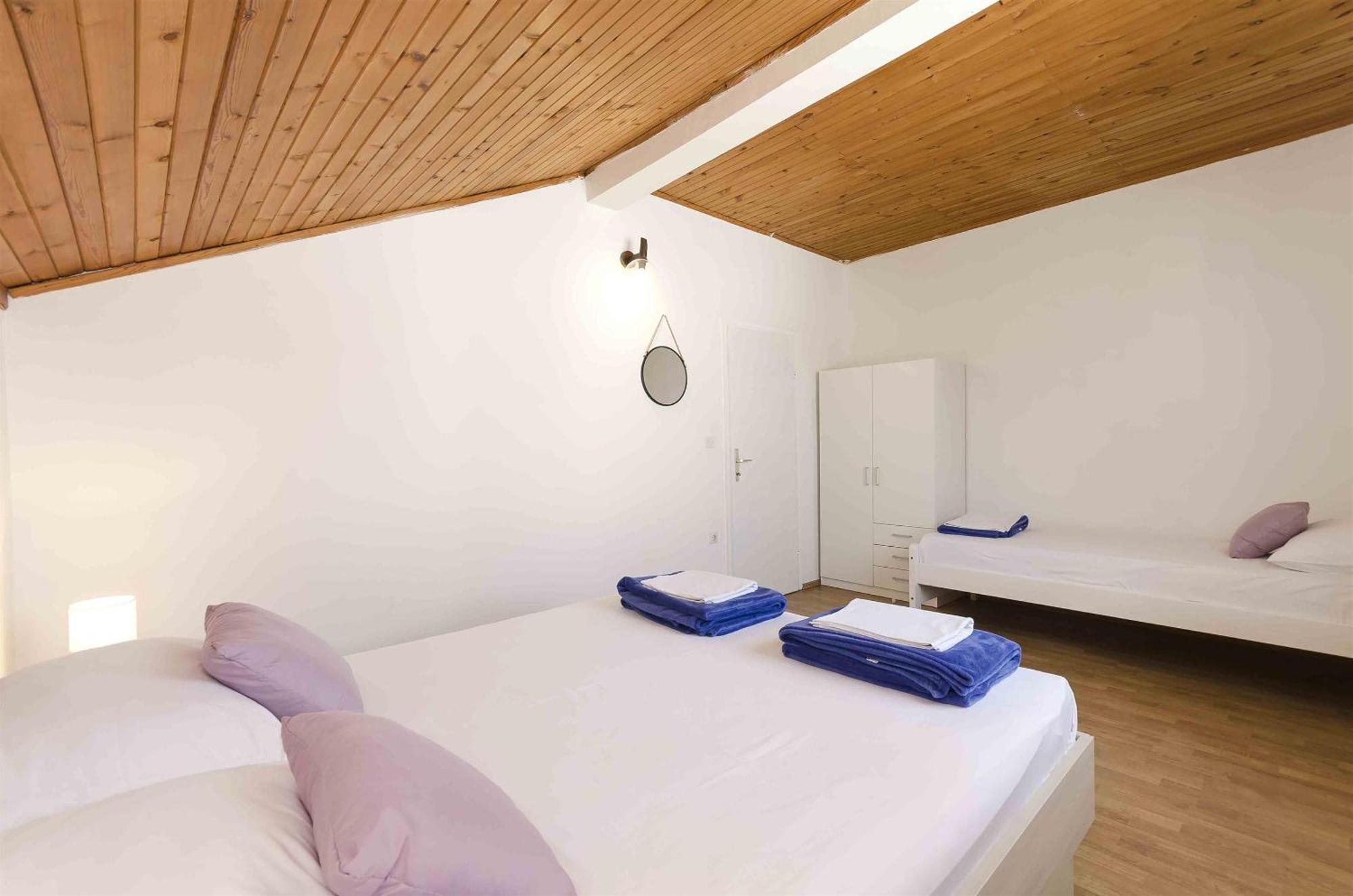Apartment Ivka *